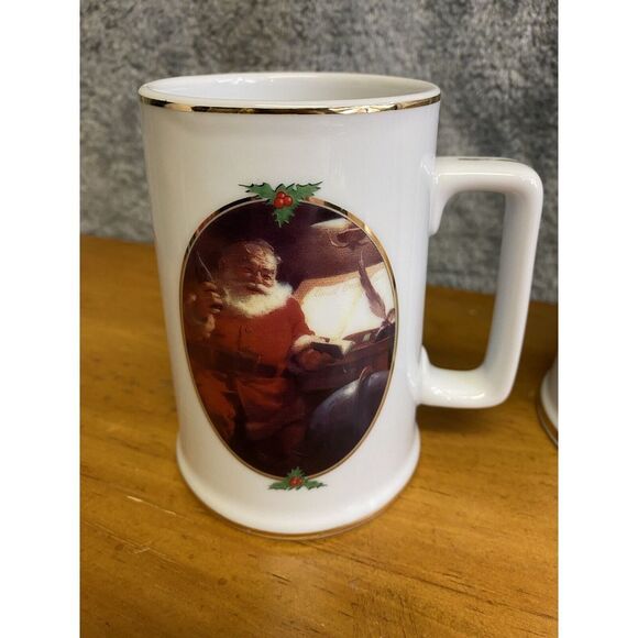 VTG 1996 Coca Cola Santa Gold Trim Mugs 2 Set Collectors Edition Christmas Mugs - Picture 2 of 12